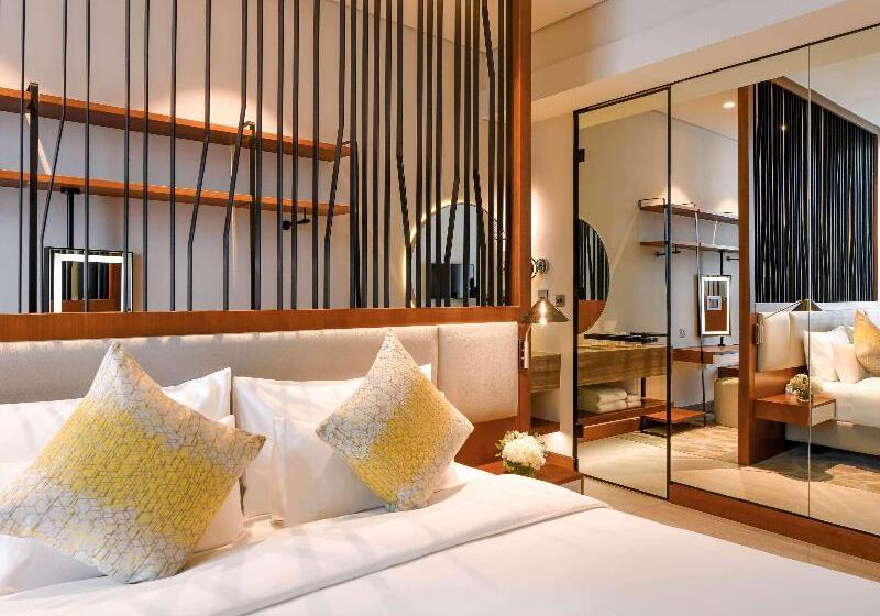 Номер Стандарт Индивидуальный, Grand Bamako