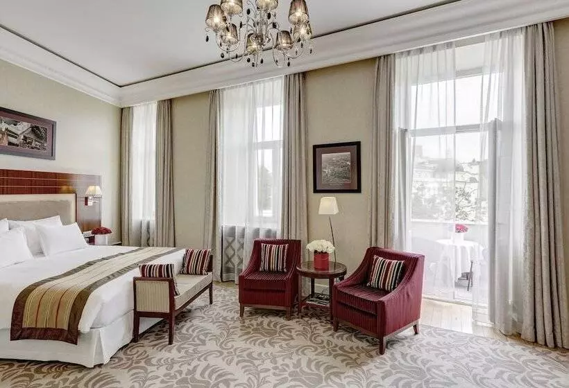 اتاق لوکس با بالکن, Grand Hotel Vilnius, Curio Collection By Hilton