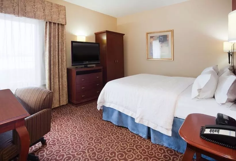 スタンダードルーム, Hampton Inn Fairmont