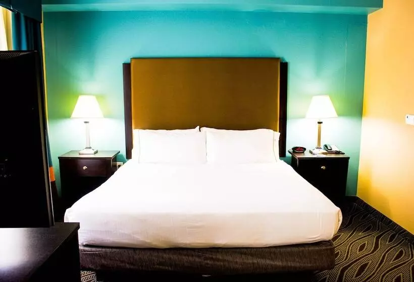 スイート, Holiday Inn Express & Suites Havelock Northwest New Bern, An Ihg