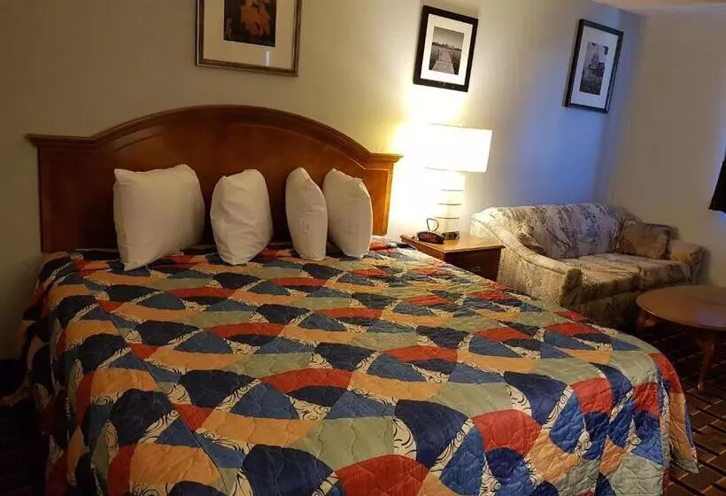 キングサイズベッドのスイートルーム, Le Mars Inn And Suites