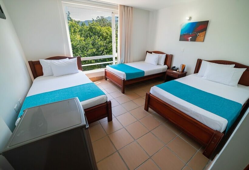 スタンダードトリプルルーム, Sanha Plus