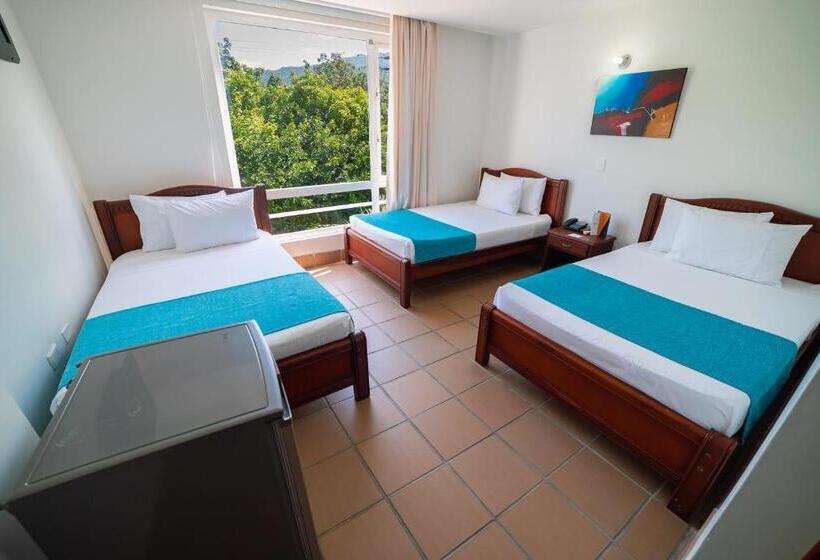 スタンダード4人部屋, Sanha Plus