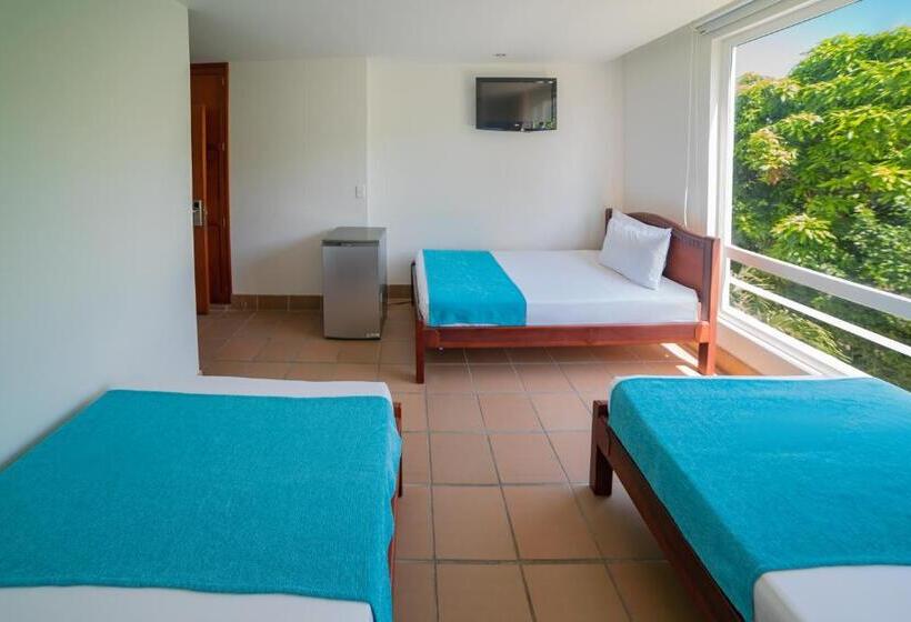 スタンダード4人部屋, Sanha Plus