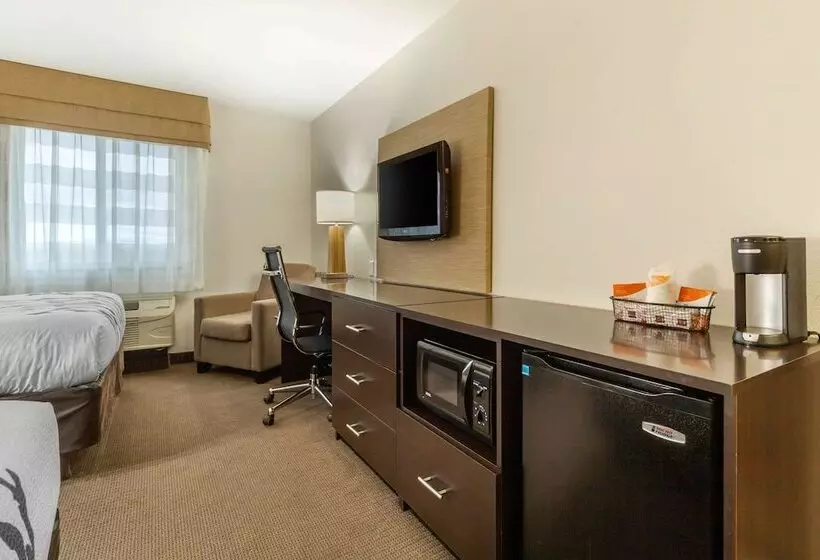 ２ダブルベッドのスタンダードルーム, Sleep Inn & Suites Grand Forks Near Alerus Center