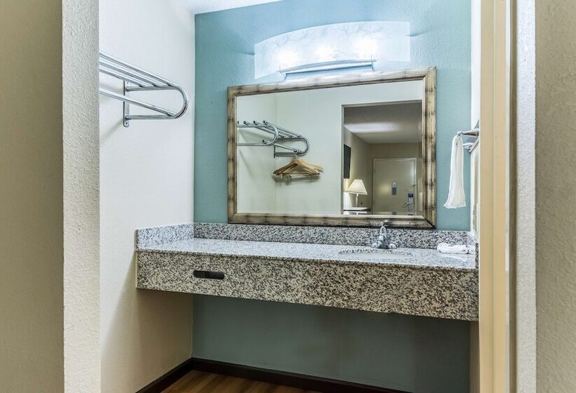 デラックスルーム, Motel 6kenly, Nc