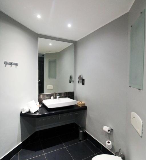 اتاق سوپریور, Radisson Hotel Tamboho Waterfront Antananarivo