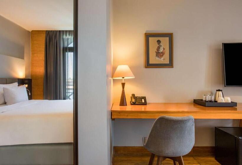 اتاق سوپریور, Radisson Hotel Tamboho Waterfront Antananarivo
