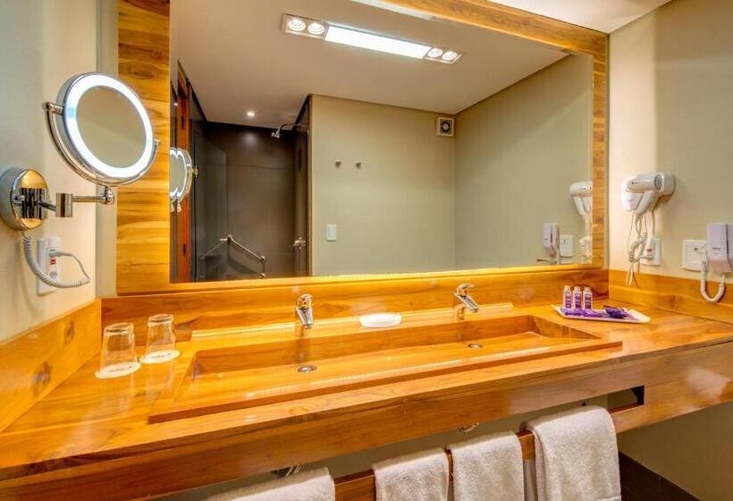 Семейный Номер, Wish Serrano Resort