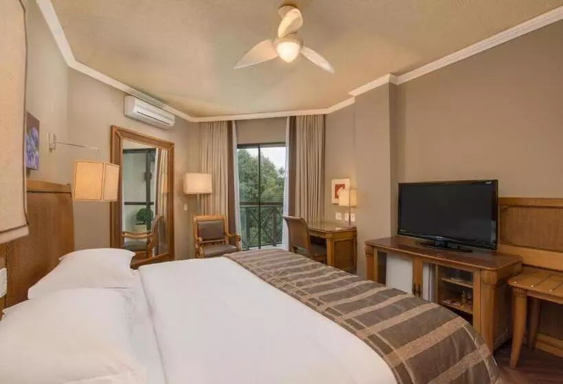 バルコニー付きスーペリアルーム, Wish Serrano Resort