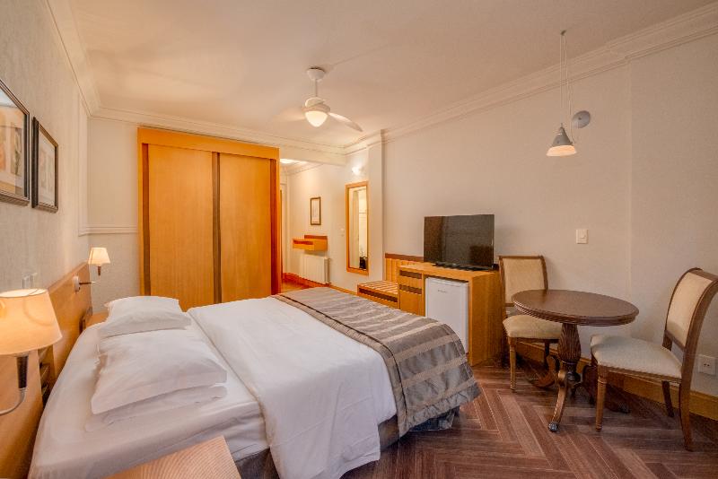 수피리어 트리플 룸, Wish Serrano Resort