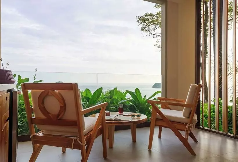 Superior Room, Arenas Del Mar Beachfront & Rainforest Resort Member Of The Cayuga Collection