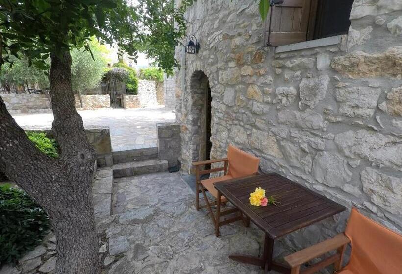 1ベッドルームアパートメント, Avgonima All Seasons