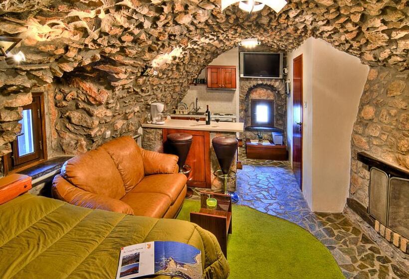 1ベッドルームアパートメント, Avgonima All Seasons