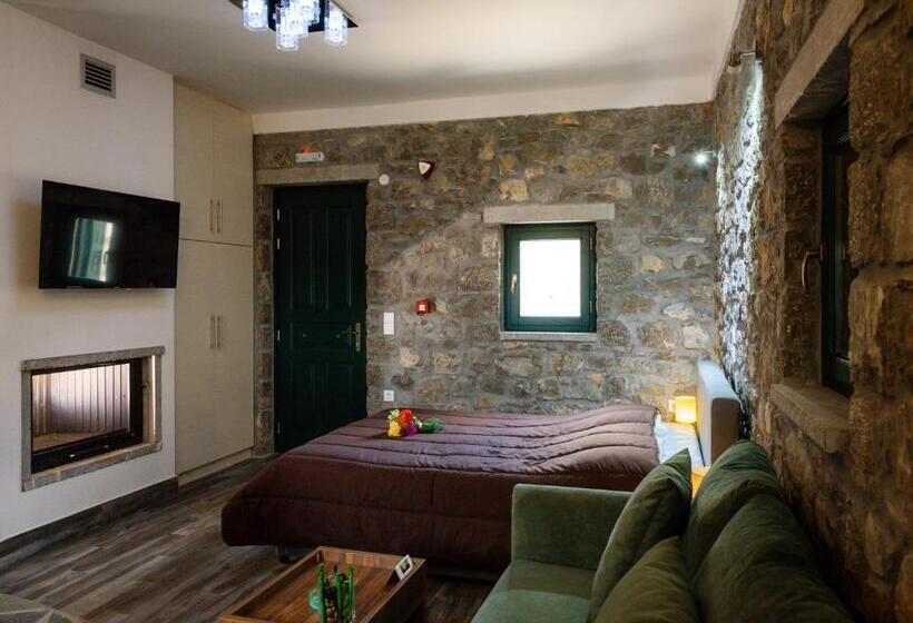 Студия Стандарт, Avgonima All Seasons