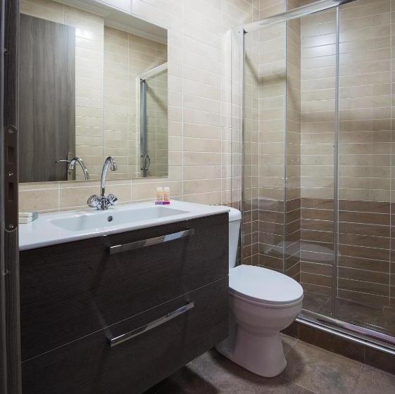 景色の見える一ベッドルームアパートメント, Avgonima All Seasons