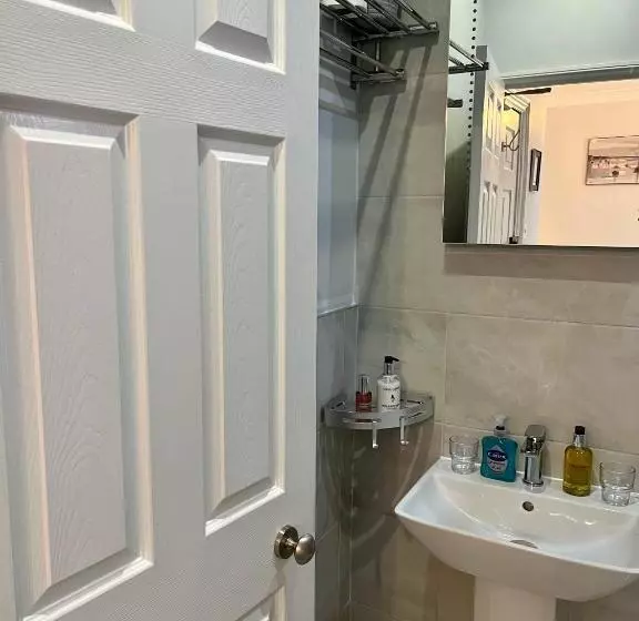 اتاق استاندارد با تخت بزرگ, Bentley Lodge