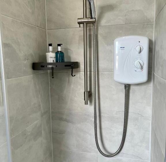 اتاق سوپریور سه تخته, Bentley Lodge