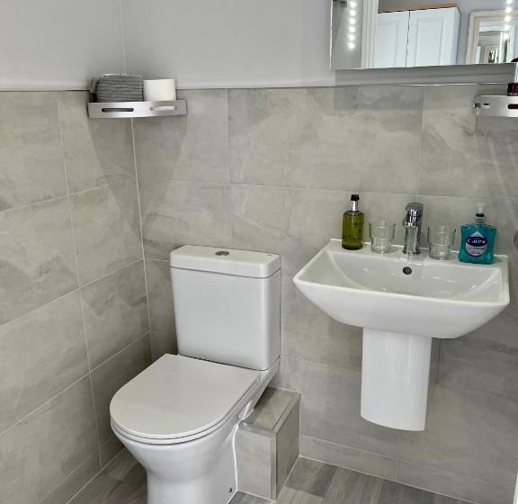 اتاق استاندارد با تخت بزرگ, Bentley Lodge