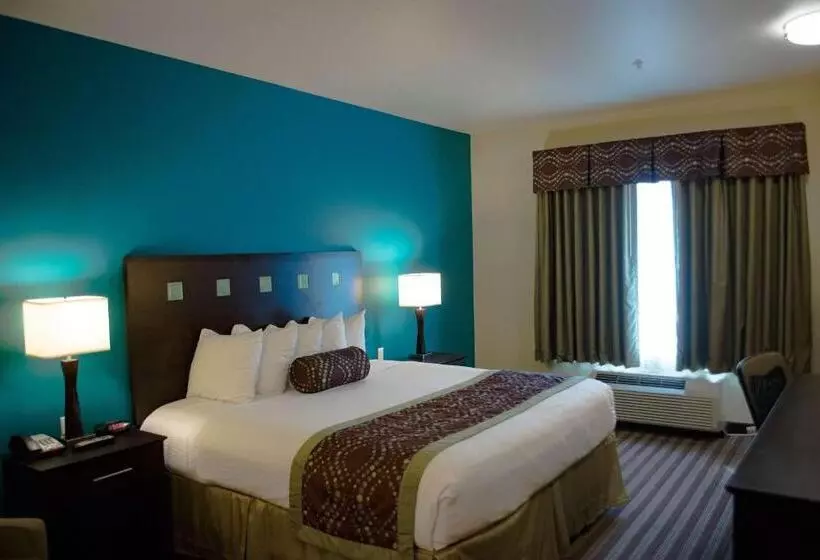 身障者適用キングサイズベッドルーム, Best Western Plus Desoto Inn & Suites