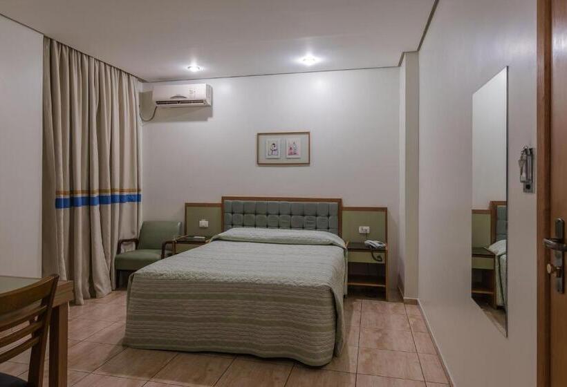 Kétágyas Standard Szoba, Cinelandia