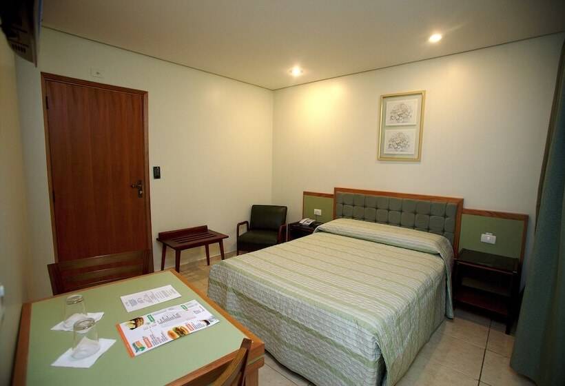 Kétágyas Standard Szoba, Cinelandia