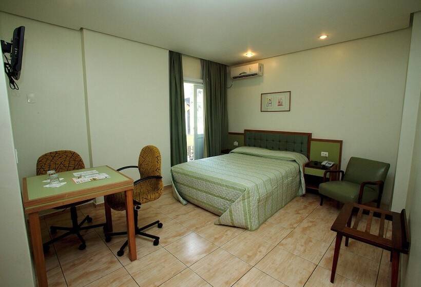 Kétágyas Standard Szoba, Cinelandia