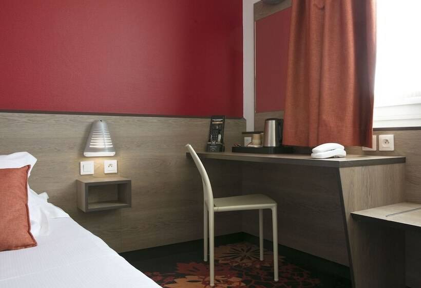 اتاق استاندارد سه نفره, Clermont Estaing