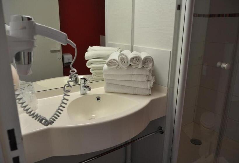 اتاق استاندارد, Clermont Estaing