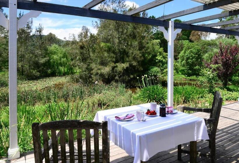 小室, Crystal Creek Meadows