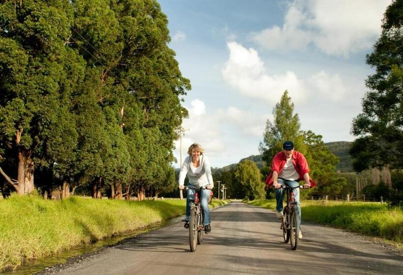 小室, Crystal Creek Meadows