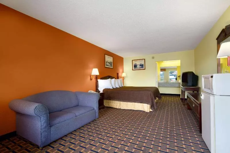Sviitti King-vuode, Days Inn By Wyndham Richburg