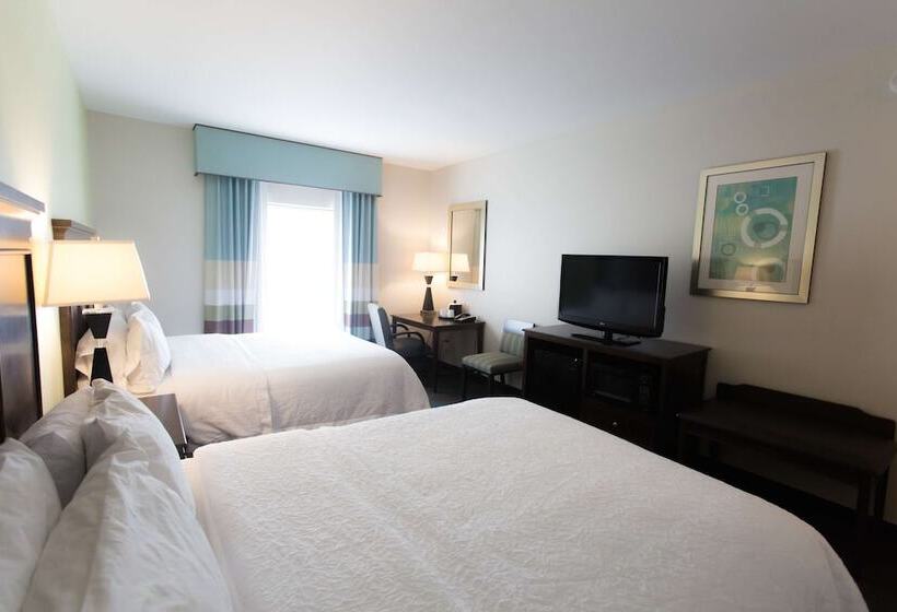 غرفة قياسية, Hampton Inn & Suites Middlebury