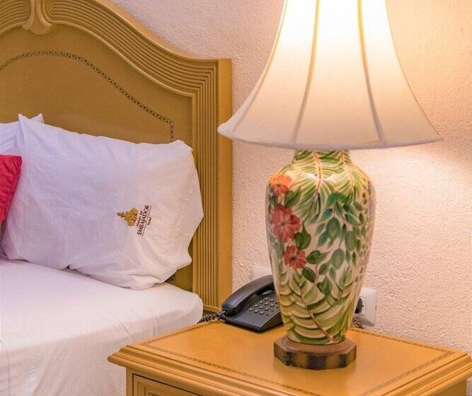 חדר סטנדרט שתי מיטות זוגיות, Maison Del Embajador