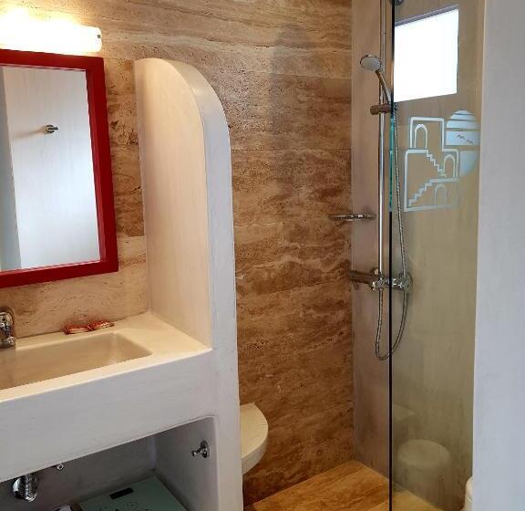 Номер Стандарт, Plakias Bay