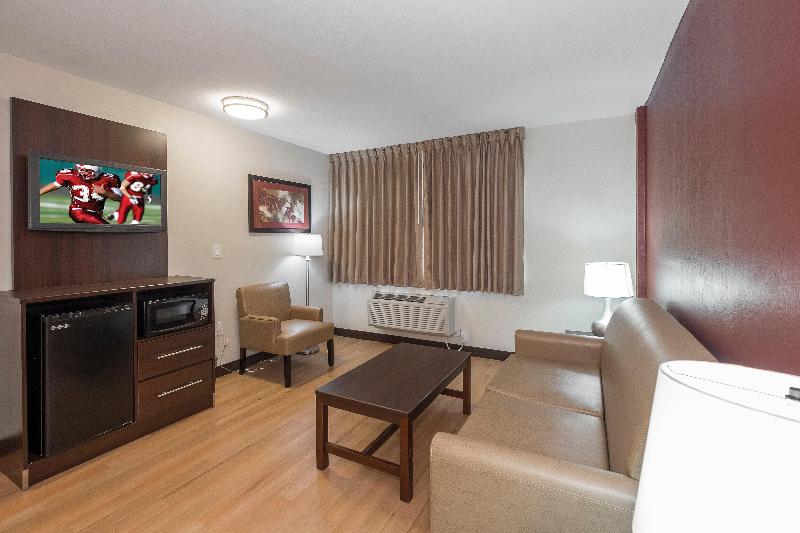 Номер Superior Кровать Кинг, Red Roof Inn Plus+ Poughkeepsie