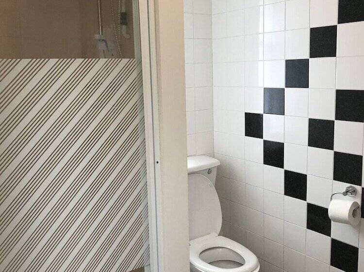 اتاق خانوادگی, Rembrandt Guest House