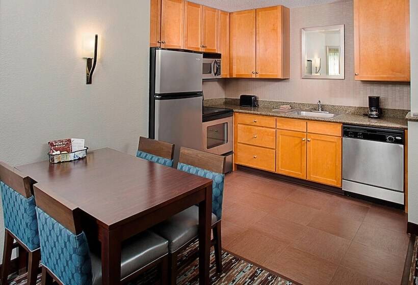 2ベッドスイートルーム, Residence Inn Worcester