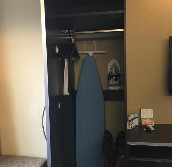 غرفة قياسية, Microtel By Wyndham Perry National Fairground Area I 75