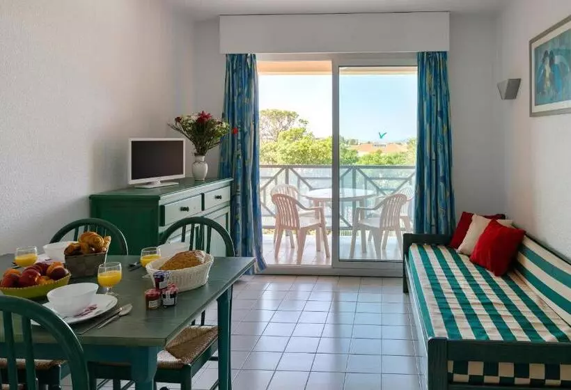 استودیوی استاندارد, Lagrange Vacances Le Domaine Des Grands Pins