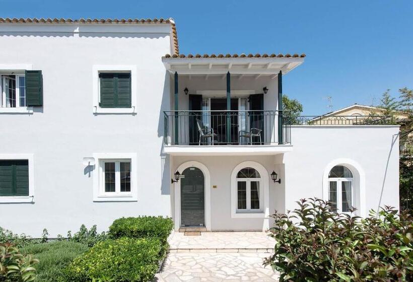 شقة غرفة واحدة, Balaris Apartments