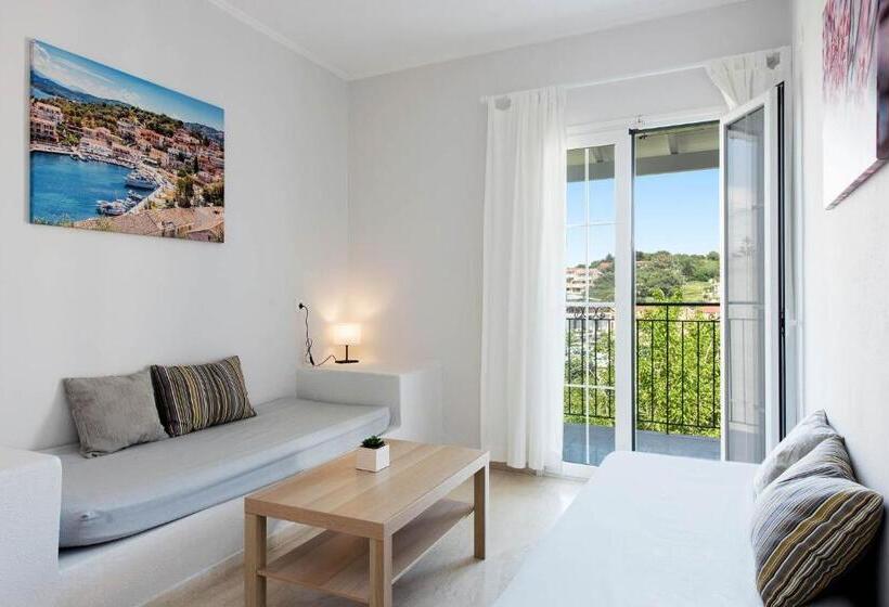 شقة غرفة واحدة, Balaris Apartments