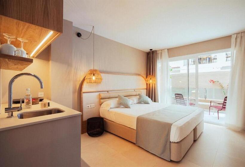 スタンダードスタジオ, Ama Ibiza