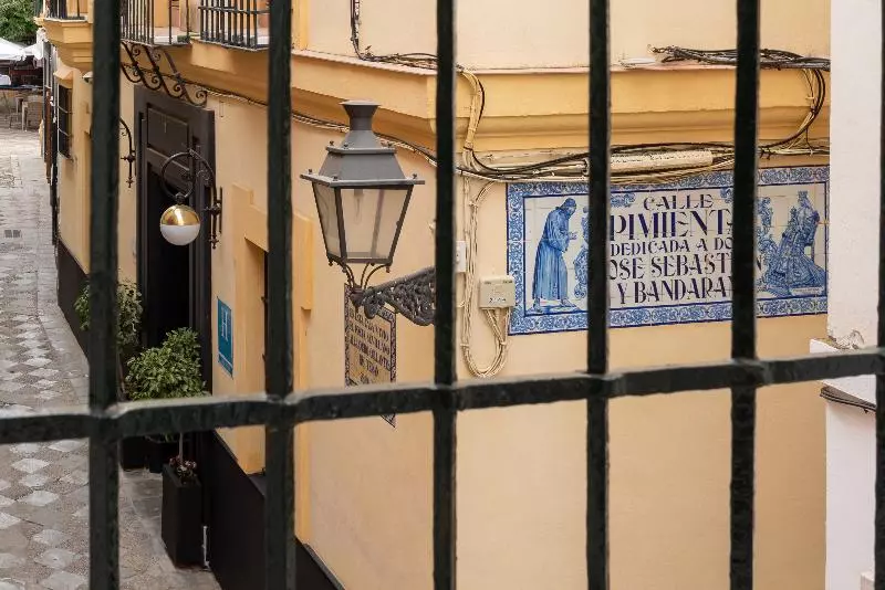 اتاق استاندارد, Boutique Elvira Plaza