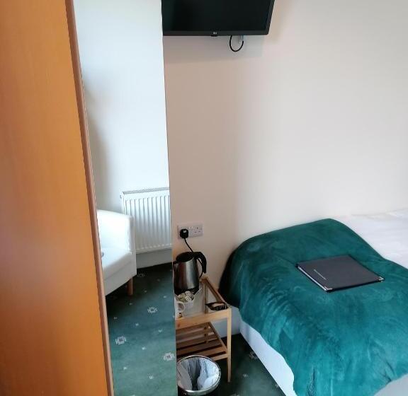 غرفة قياسية فردية, Edendale House