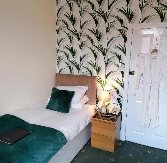 غرفة قياسية فردية, Edendale House