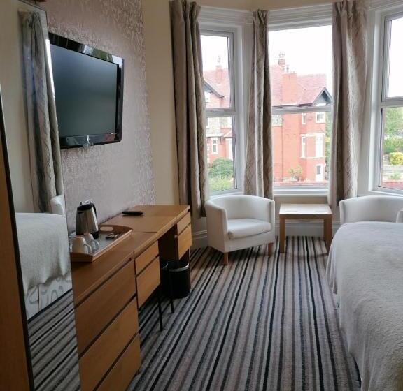 غرفة قياسية, Edendale House