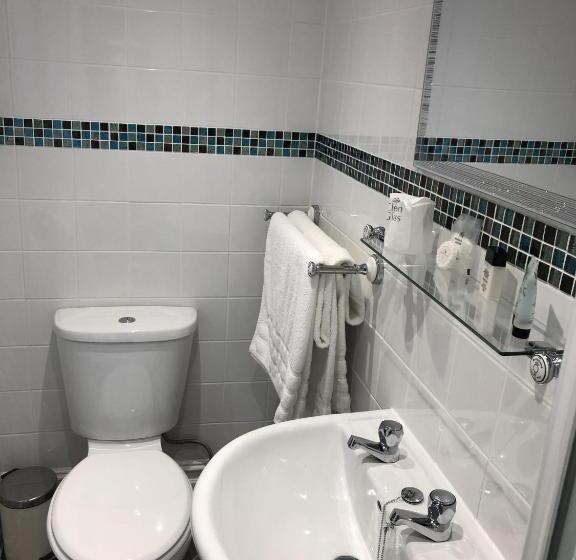 غرفة قياسية, Edendale House