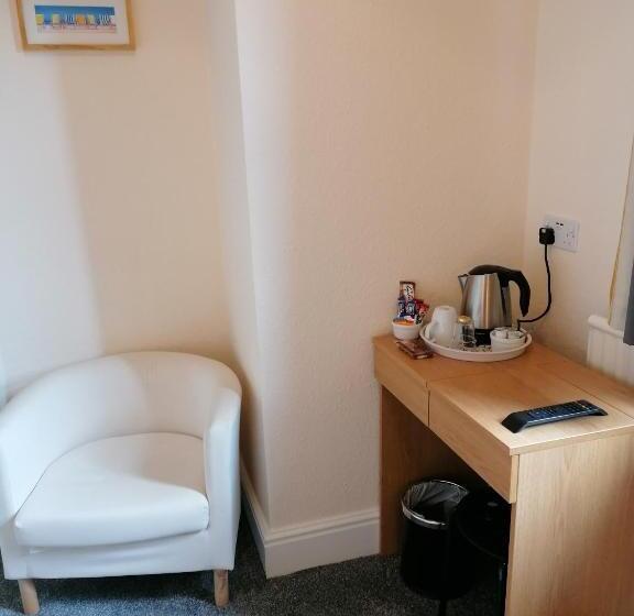 غرفة قياسية فردية, Edendale House