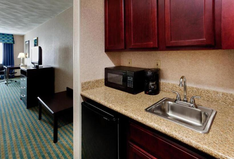 جناح سرير كينج, Holiday Inn Express & Suites Smithfield   Providence, An Ihg